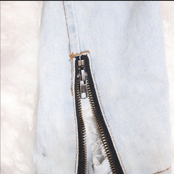 COPY - Vintage OverSized Denim Jacket - Picture 5 of 5